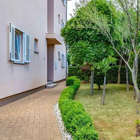 Apartmán Dunja *