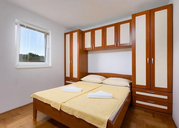 Dunja Apartman Malinska