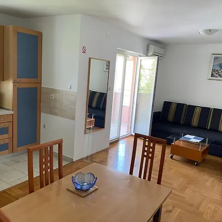 Apartamento Dunja *