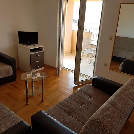 Dunja * マリンスカ