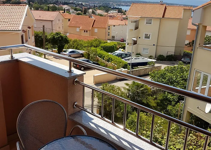 Dunja Apartman *