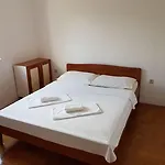 Dunja Appartamento Malinska
