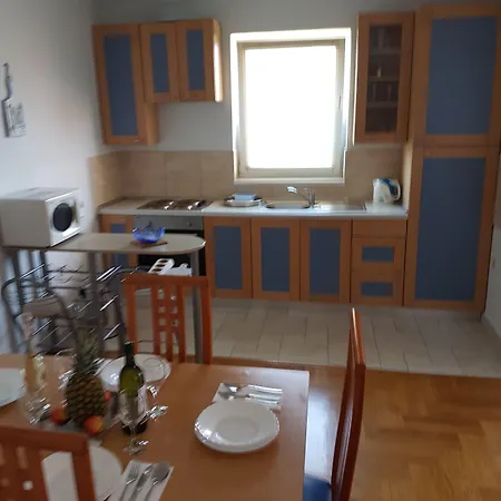 Apartment Dunja Malinska