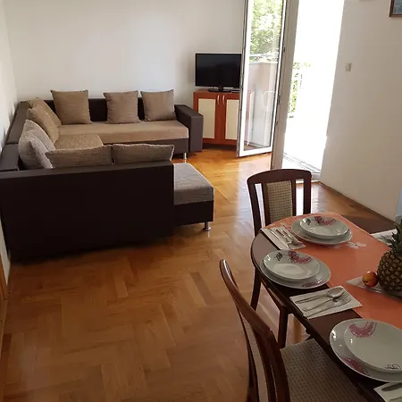 Apartment Dunja Malinska