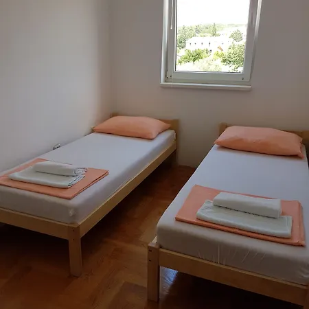 Apartment Dunja Malinska