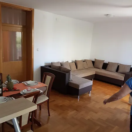 Dunja Apartment Malinska